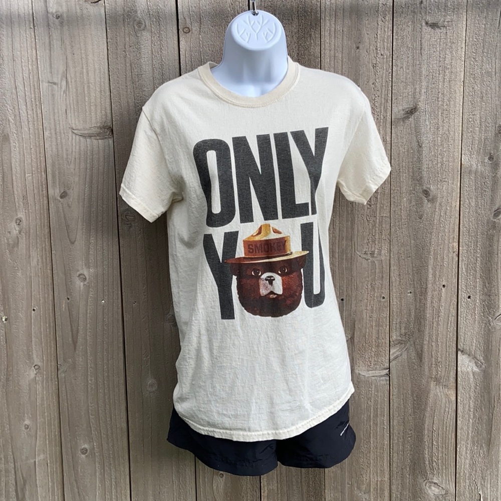 Smokey Bear tshirt sz small unisex